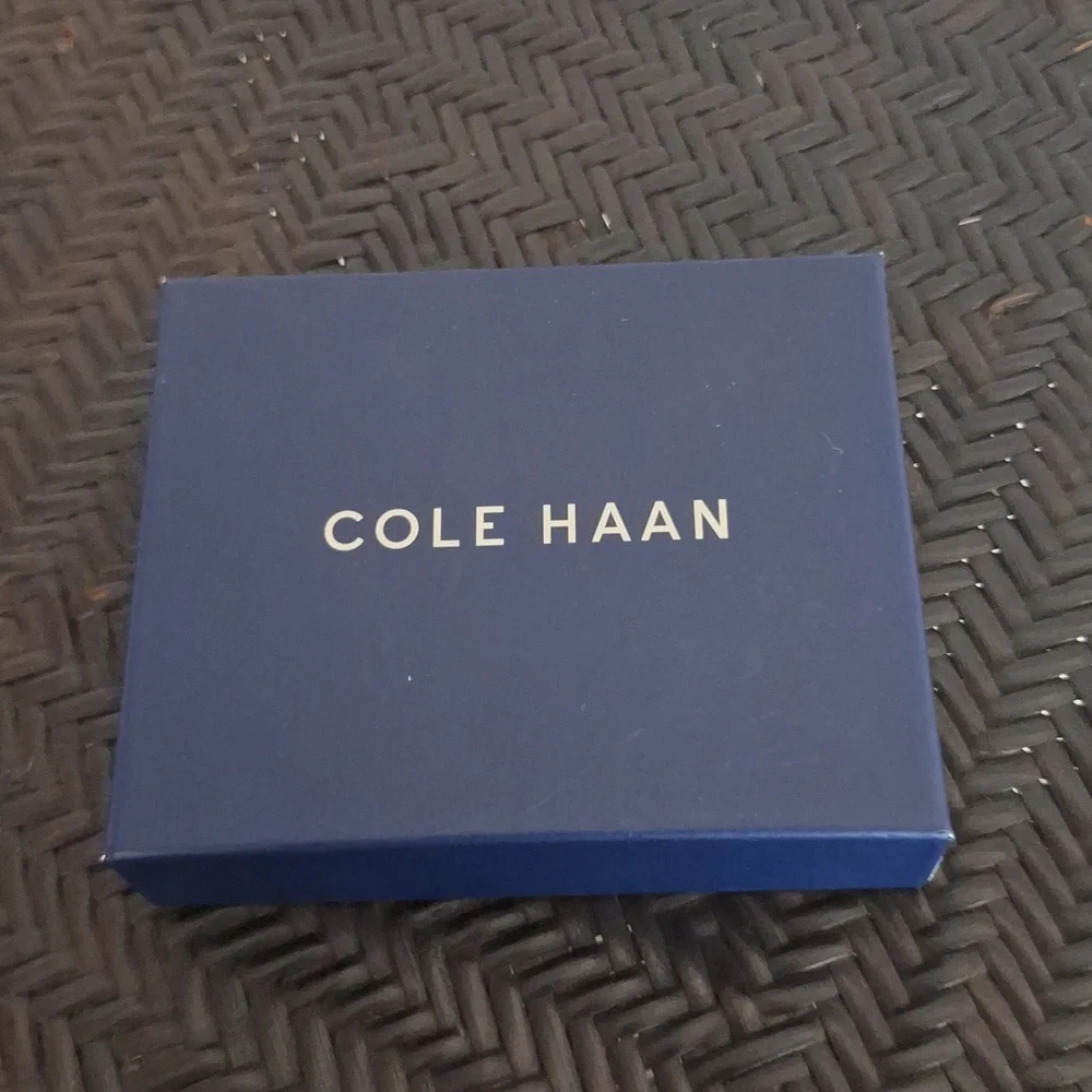 Cole Haan Leather Wallet Black Mens Classic Gift New in Box